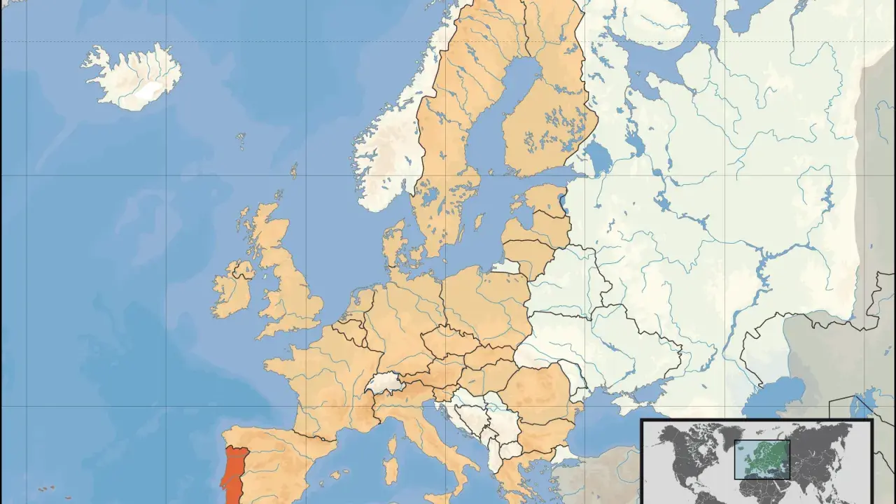 Mapa Europy z zaznaczoną na czerwono Portugalią.