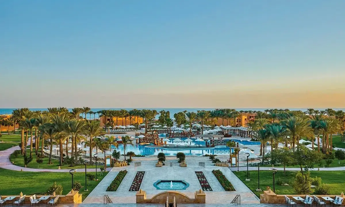 Luksusowy resort z basenami i palmami nad morzem. Jaz Grand Marsa opinie potwierdzają rajskie wakacje.