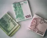 Dolar, euro i liry tureckie. Dyskusja na forum: jaką walutę zabrać do Turcji?