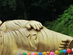 Ile trwa lot do Korei Południowej? Poznaj realny czas podróży!