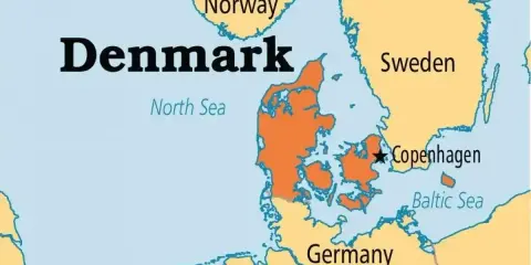 Mapa Danii z zaznaczoną Kopenhagą, otoczona przez Morze Północne, Bałtyk, Szwecję, Norwegię i Niemcy.