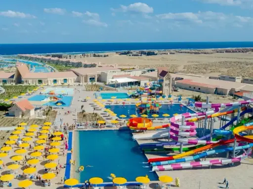 Albatros Sea World Marsa Alam: opinie o tym rajskim aquaparku z mnóstwem zjeżdżalni i basenów, idealnym na rodzinne wakacje.
