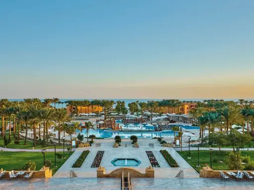 Luksusowy resort z basenami i palmami nad morzem. Jaz Grand Marsa opinie potwierdzają rajskie wakacje.