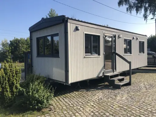Jak przewieźć domek holenderski? Formalności i koszty