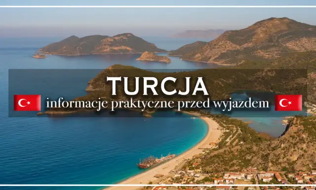 Widok na zatokę w Turcji z tekstem "TURCJA informacje praktyczne przed wyjazdem" i flagą Turcji.